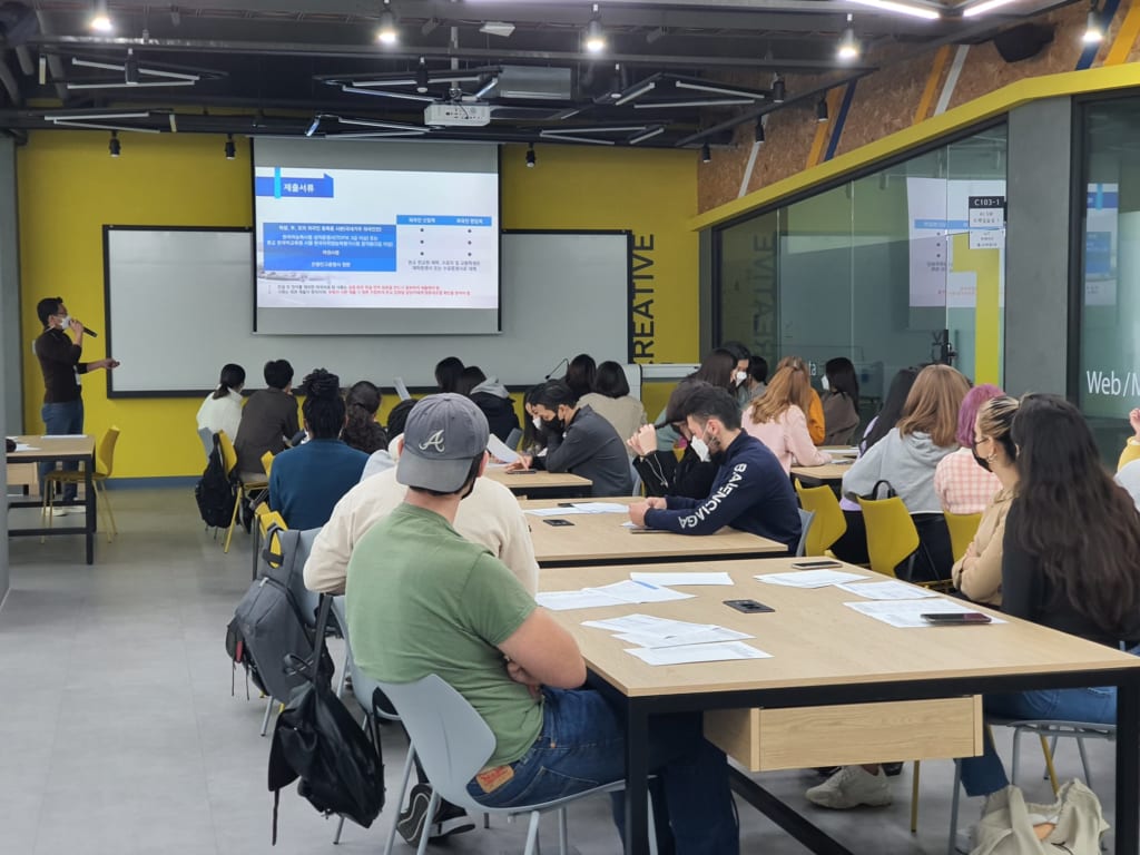 Lớp học của Đại học Pai Chai thực tế